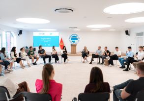 Google and Harvard Business School at the Faculty of Economics: Conversations on Careers, Education, and Artificial Intelligence
